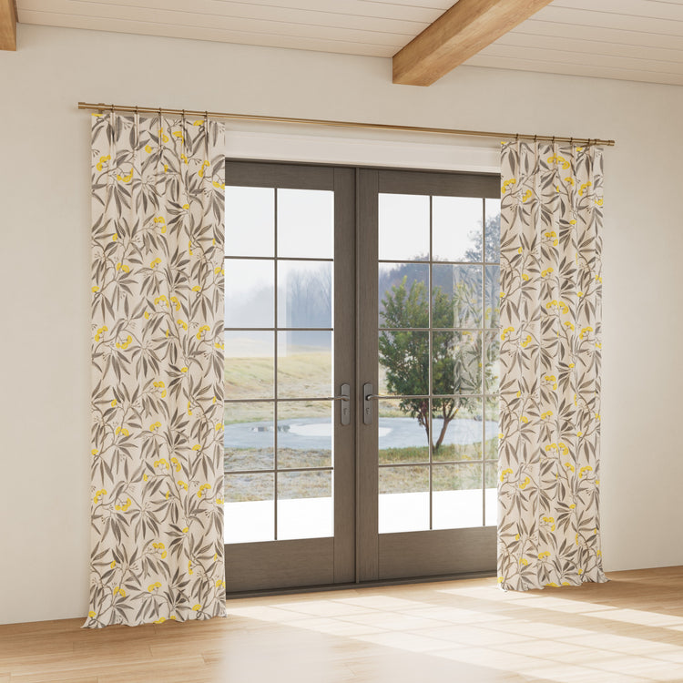 Custom curtain in Alyssum