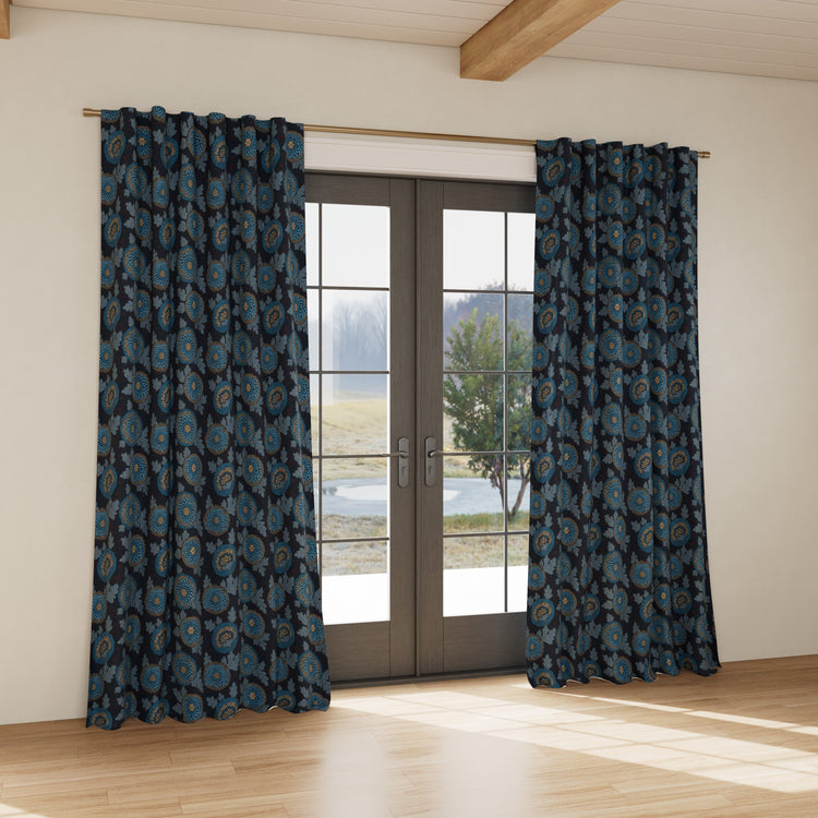 Custom curtain in Blossom