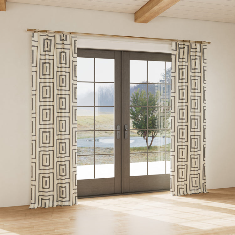 Custom Curtain Unmazed