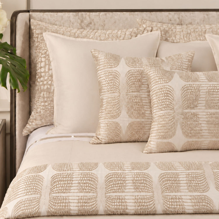 Puccini Pillow