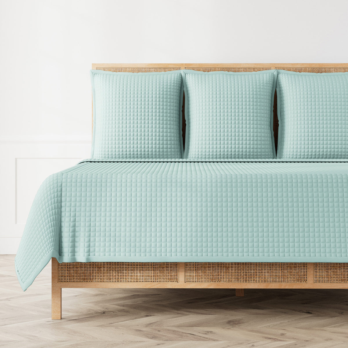 Ready-to-Bed Quilted Coverlet & Euros Set – Ann Gish