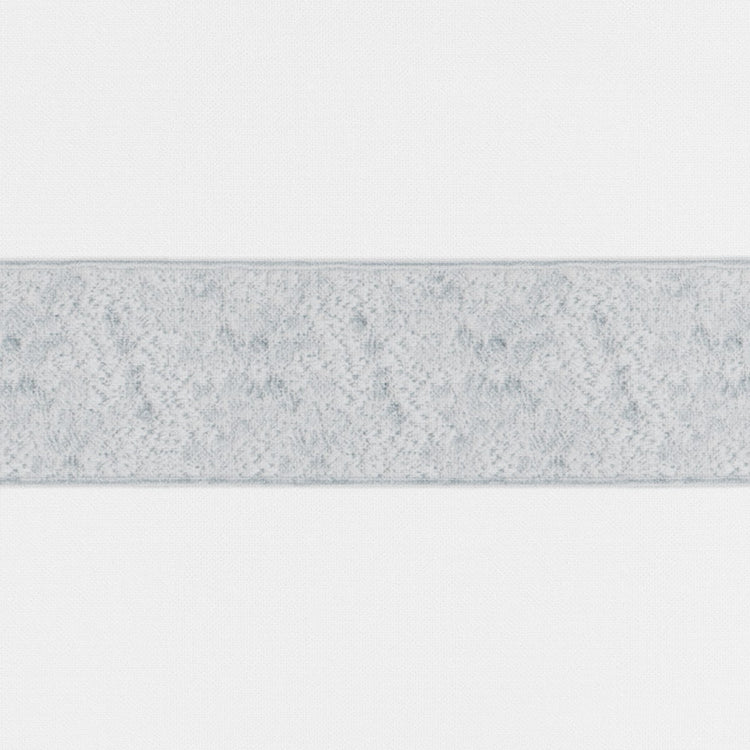Swatch of Minaudiere in White-Silver - DVMIK-WHI-SIL DVMIQ-WHI-SIL SHMIE-WHI-SIL SHMIK-WHI-SIL SHMIS-WHI-SIL