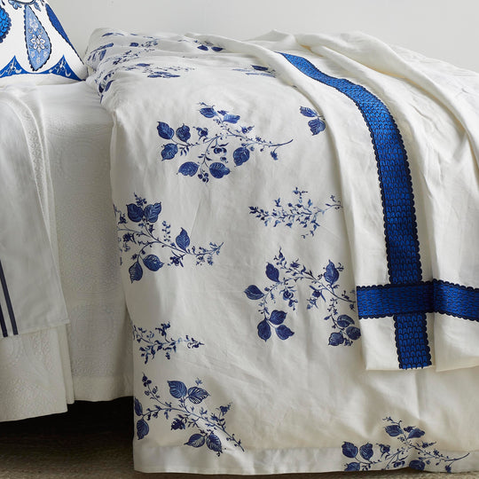 Isnik Throw