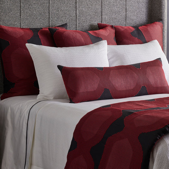 Lantern Sham in Black/Red - SHLNE-BLK-RED