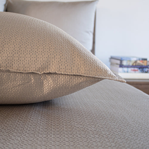 Tatami Coverlet COTMK-SIL COTMQ-SIL