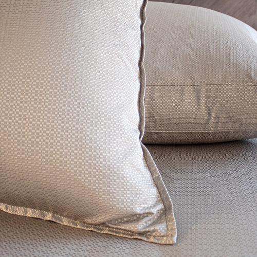 Tatami Coverlet COTMK-SIL COTMQ-SIL
